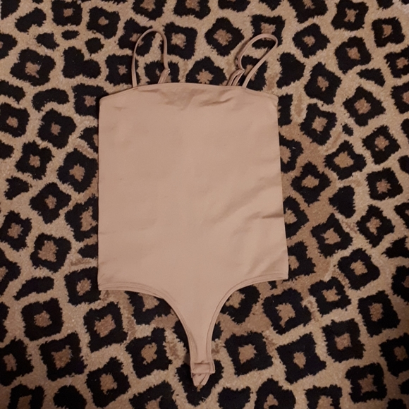 2/$25 Razz Nude bodysuit - Picture 4 of 5